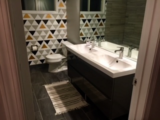 Bathroom Image